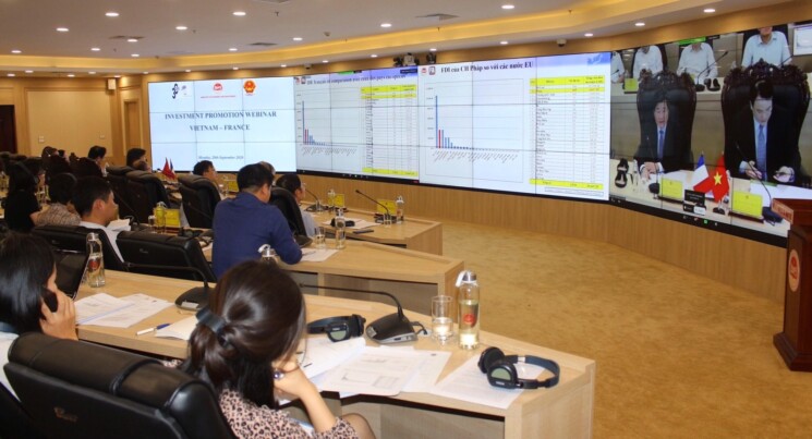 Hội nghị trực tuyến “Thúc đẩy thu hút đầu tư của Pháp vào Việt Nam thời kỳ hậu Covid-19”