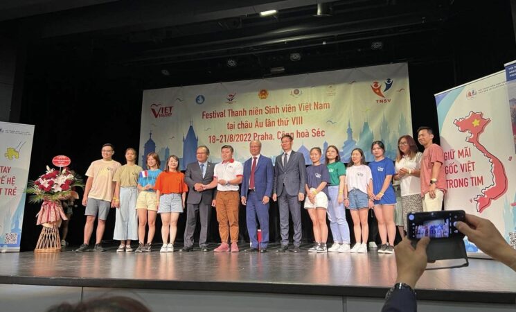Liên hoan Thanh niên Sinh viên Việt Nam tại Châu Âu lần thứ 8