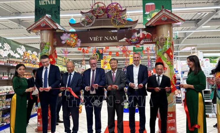 Khai trương Tuần hàng Việt Nam tại Hệ thống siêu thị Système U - Pháp