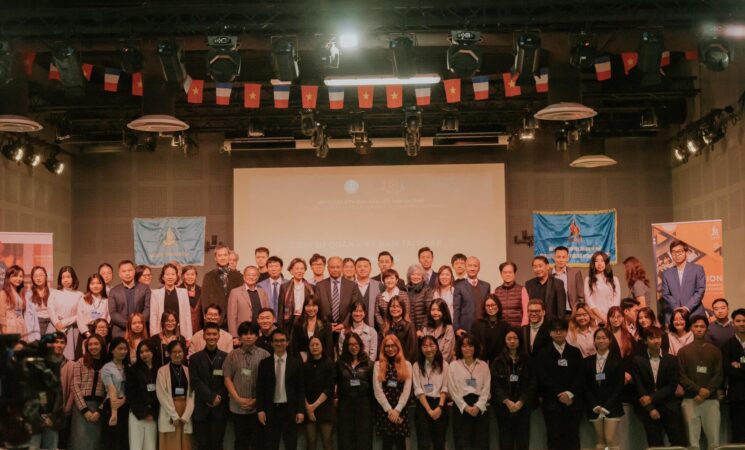 Đại hội lần thứ 10 BCH Hội Thanh niên và sinh viên Việt Nam tại Pháp