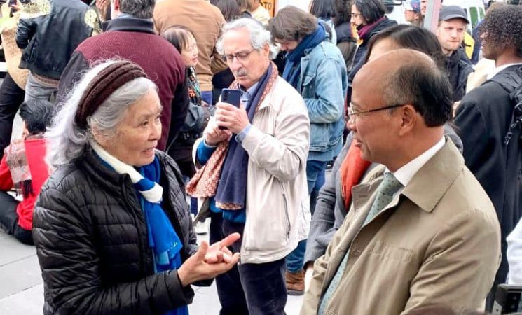 Kiều bào và người dân Pháp ủng hộ vụ kiện chất độc da cam của bà Trần Tố Nga