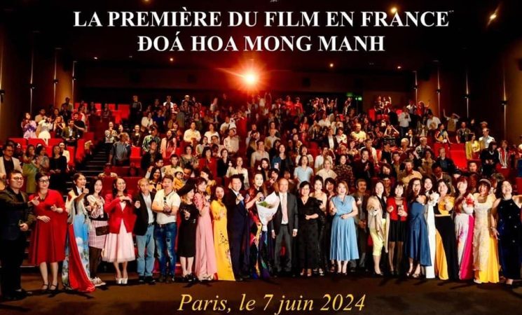 Lễ ra mắt và trình chiếu bộ phim “Đóa hoa mong manh” tại Paris, Pháp