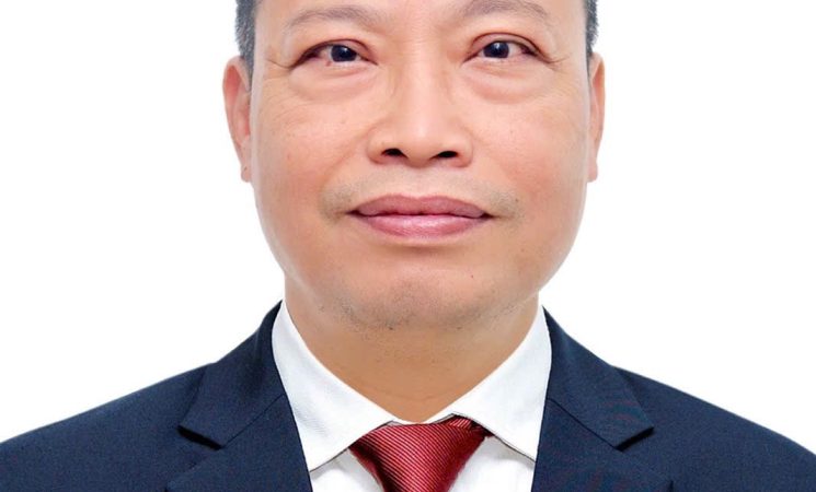 Tiểu sử Đại sứ Đặc mệnh Toàn Quyền Việt Nam tại Pháp Trịnh Đức Hải