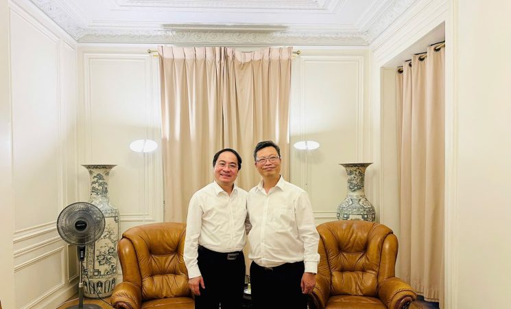 Đại sứ Việt Nam tại Pháp tiếp Đoàn công tác Trường Đại học Mỏ - Địa chất